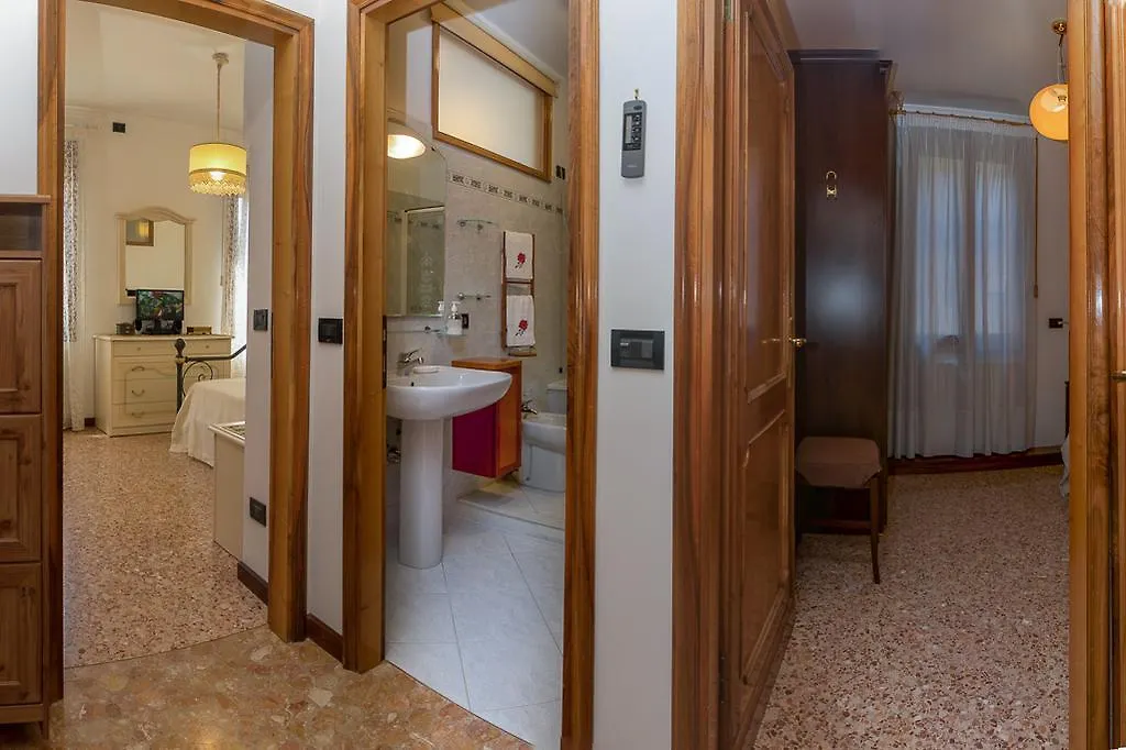 Casa San Giovanni E Paolo Venedig Apartment