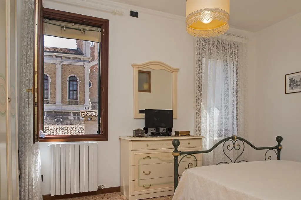 Casa San Giovanni E Paolo Venedig Apartment